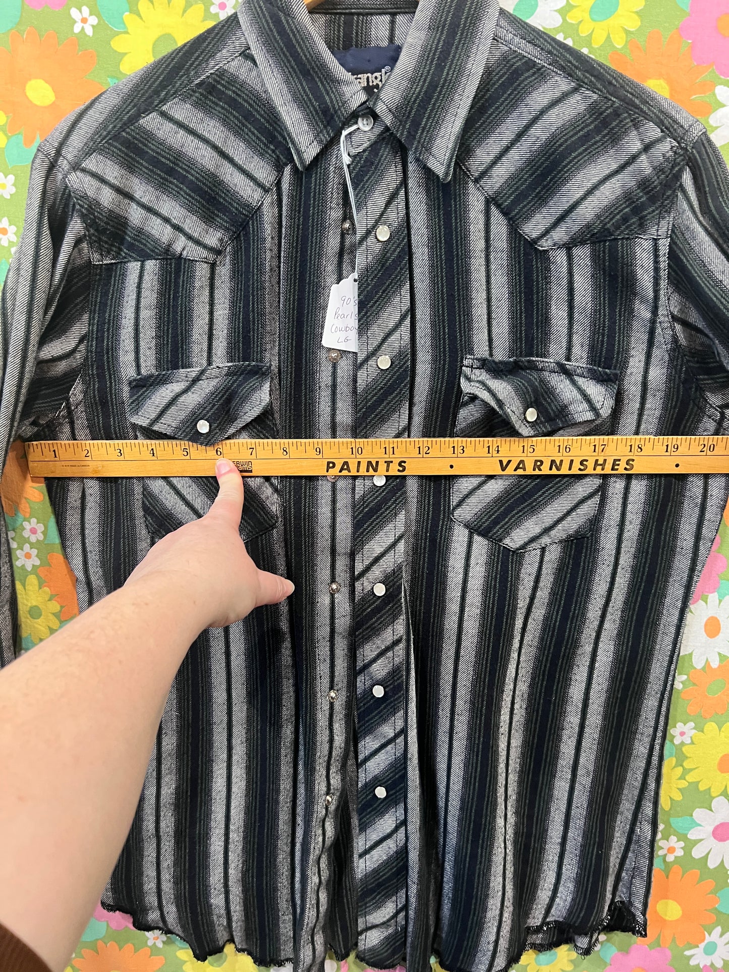 Wrangler Vintage 90’s Pearl Snap Western Cowboy Button Down LG