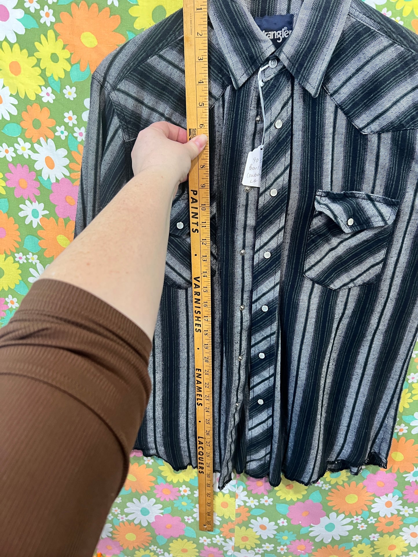 Wrangler Vintage 90’s Pearl Snap Western Cowboy Button Down LG